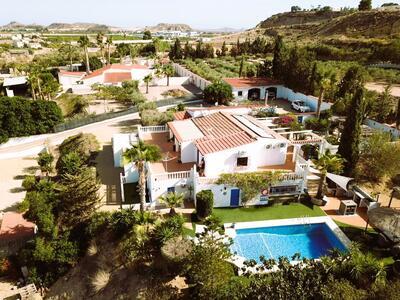 6 Bedroom Villa in Antas