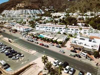 Comercial en Mojacar Playa